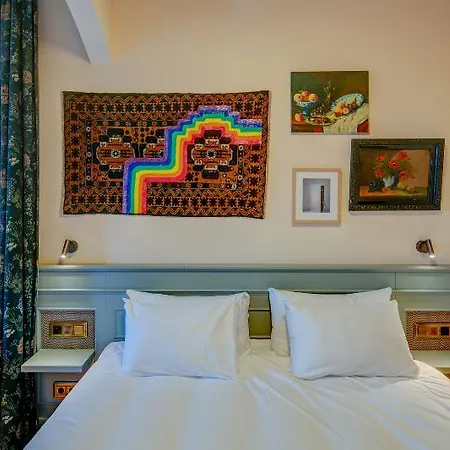 Mercier Hotel