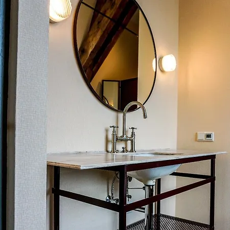 Mercier Hotel